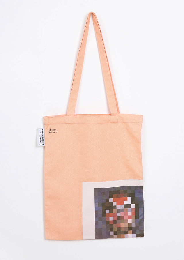 Merchandise — Photo: Ren Yongchao