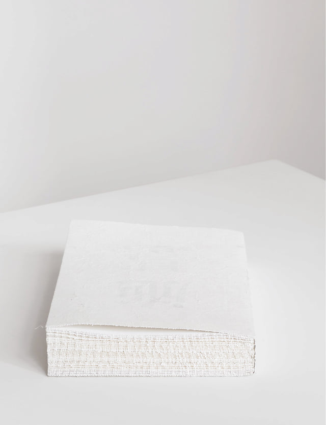 Exhibition Catalogue — 195 x 265 mm / Photo: Waldemar Salesski